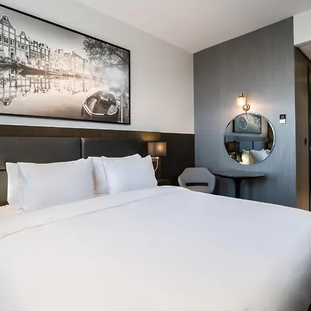 Radisson & Amsterdam South 4*