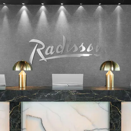 Radisson & Amsterdam South Hotel 4*
