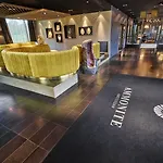 Radisson & Amsterdam South 암스텔벤