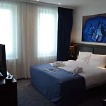 Radisson & Amsterdam South 호텔 4*