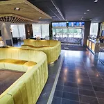 Radisson & Amsterdam South 암스텔벤