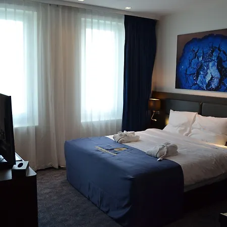 Radisson Hotel&suites Amsterdam South Hotel 4*