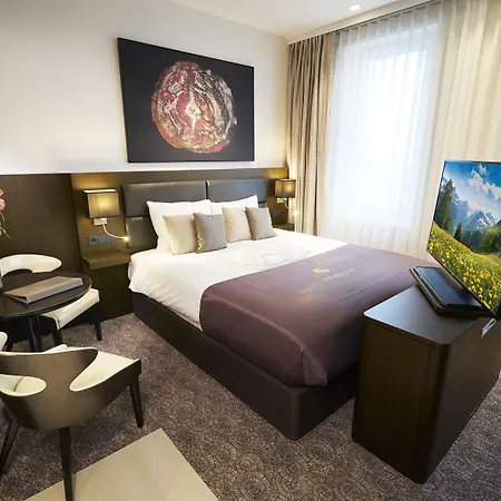 Radisson & Amsterdam South 4* אמסטלבין