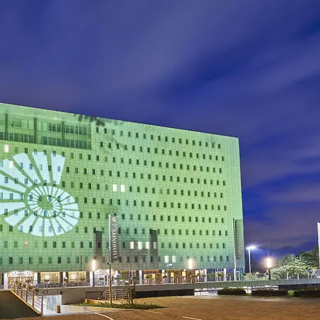 Radisson & Amsterdam South מלון