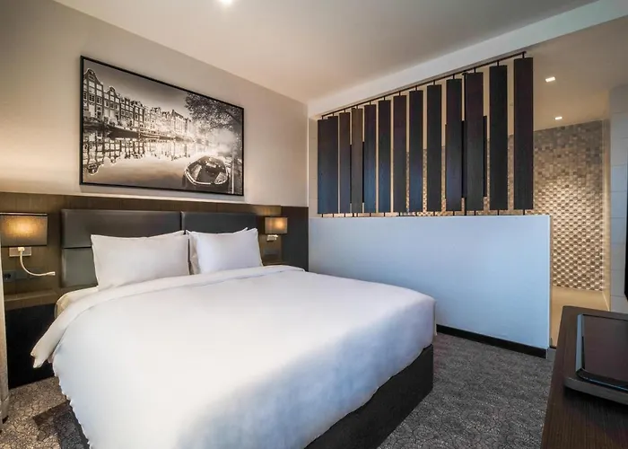 Radisson & Amsterdam South Отель 4*