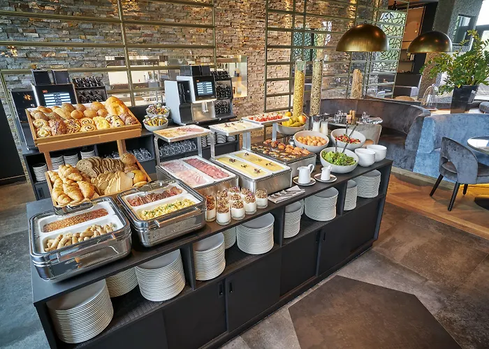 Radisson & Amsterdam South Отель